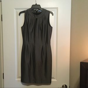 Antonio Melani size 4 grey dress
